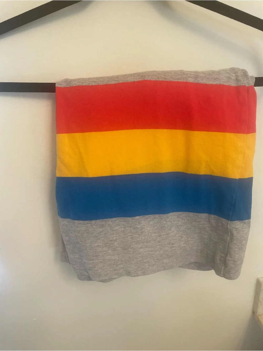 Cathy Daniels Long Shorts Grey with Stripes Red Yellow Blue Size L Vintage 90’s
